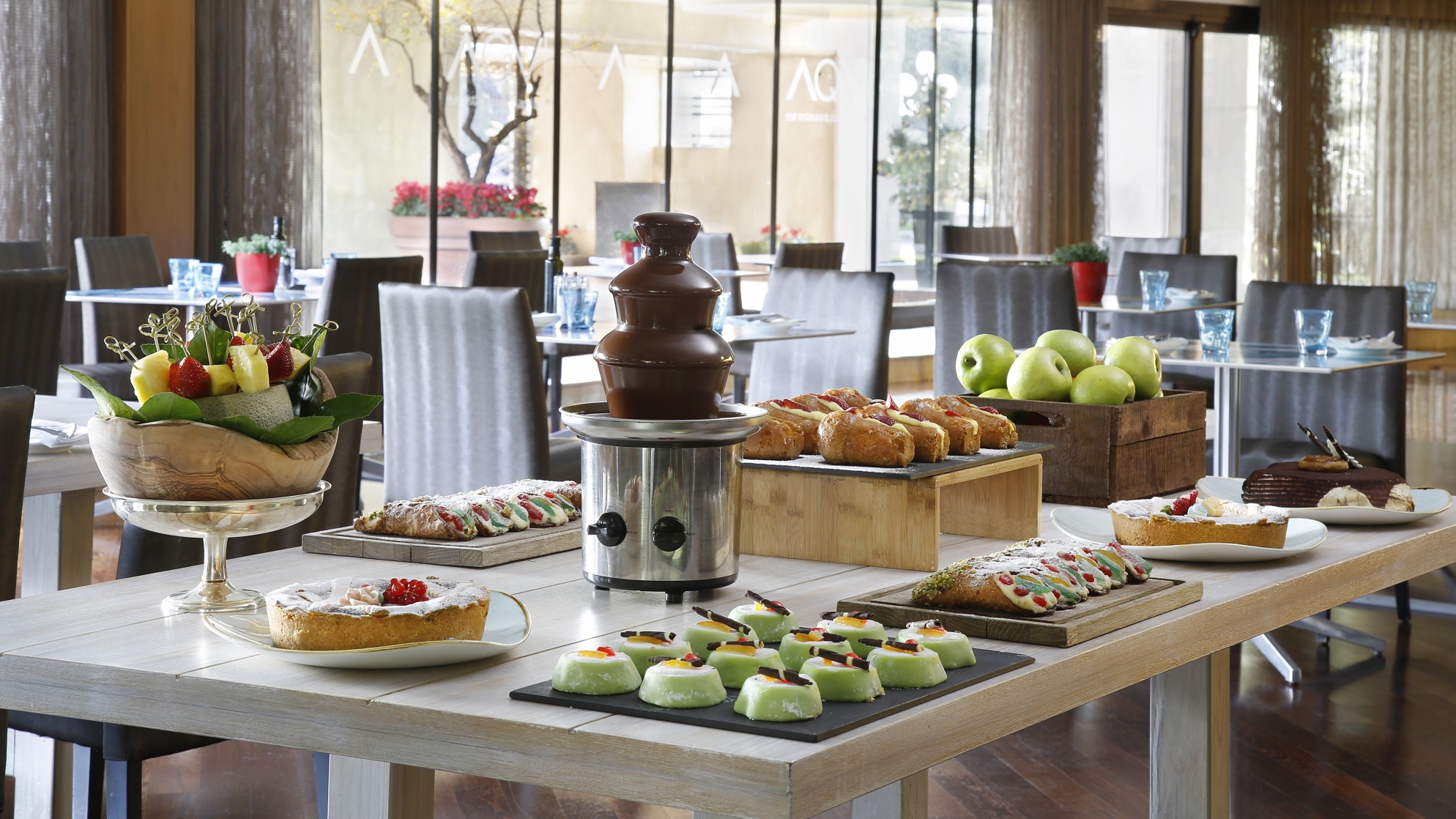 desserts at sunday brunch